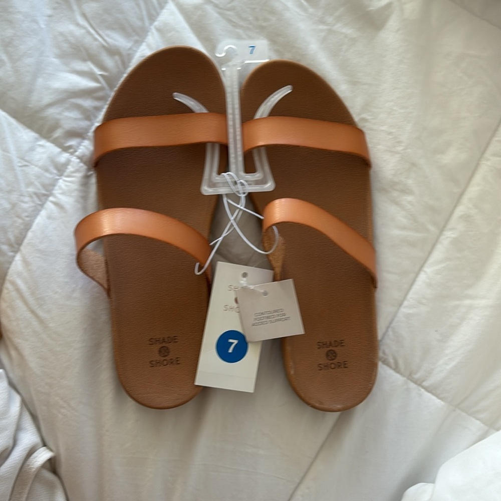 Shade & Shore Tan Sandals, Size 7. Never worn!